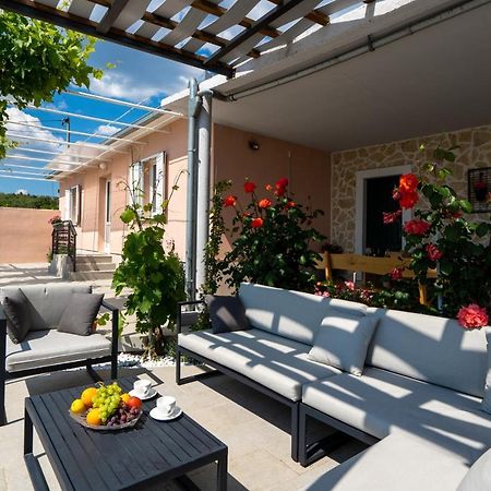 מרינה Villa Terra With Heated Pool מראה חיצוני תמונה
